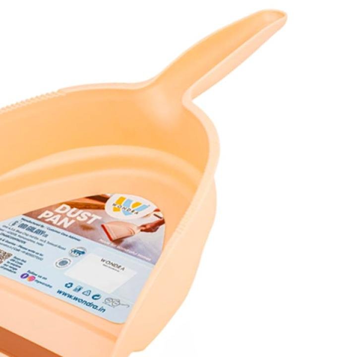 Dustpan With Blade Wondra