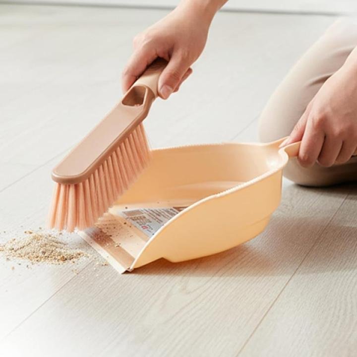 Dustpan Set Big with Brush Wondra